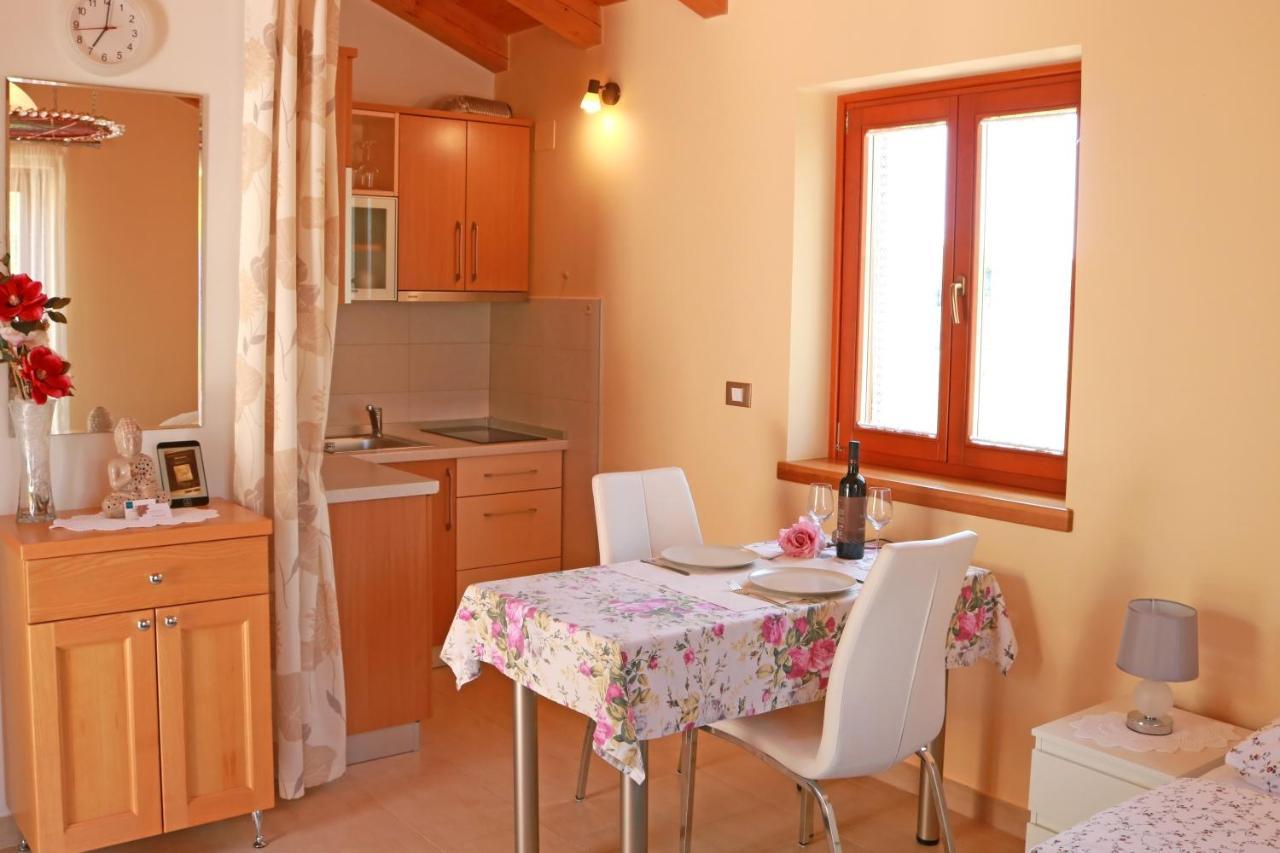 Studio Apartment Volta Crveni Vrh Esterno foto