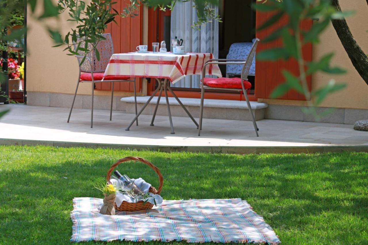 Studio Apartment Volta Crveni Vrh Esterno foto