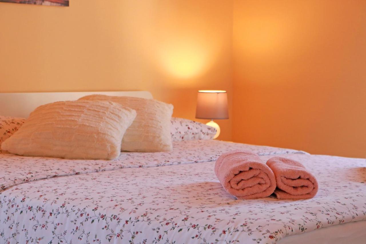 Studio Apartment Volta Crveni Vrh Esterno foto